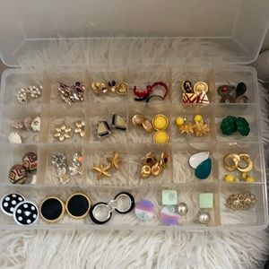 36 sets of earnings in the box. No backs, vintage.